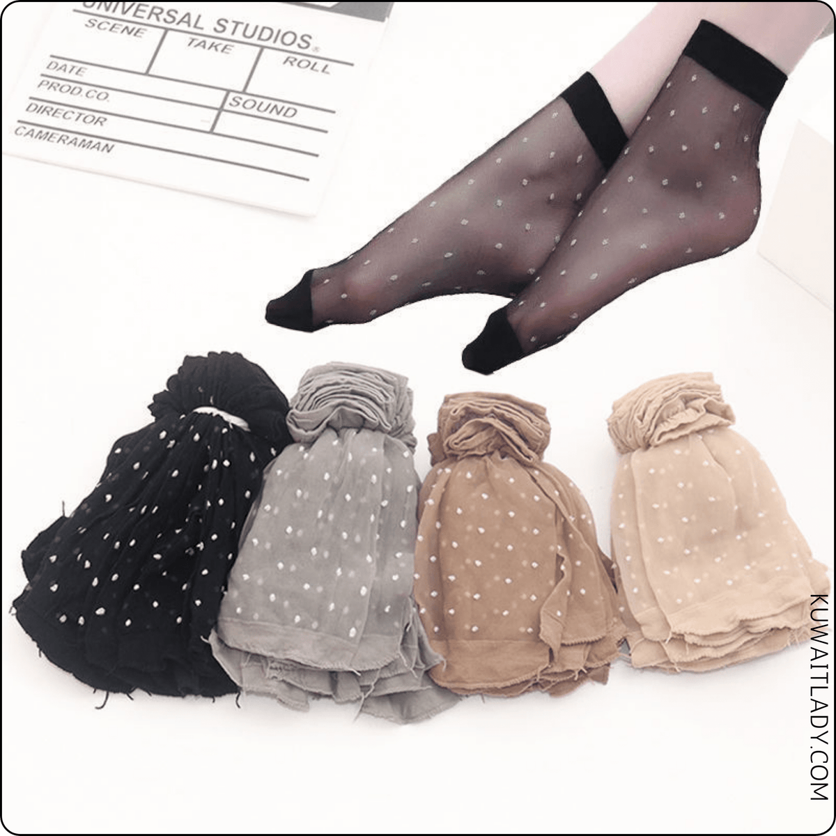 Dotted Sheer Ankle Socks