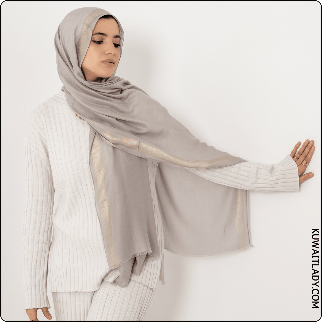 وشاح كتان لامع