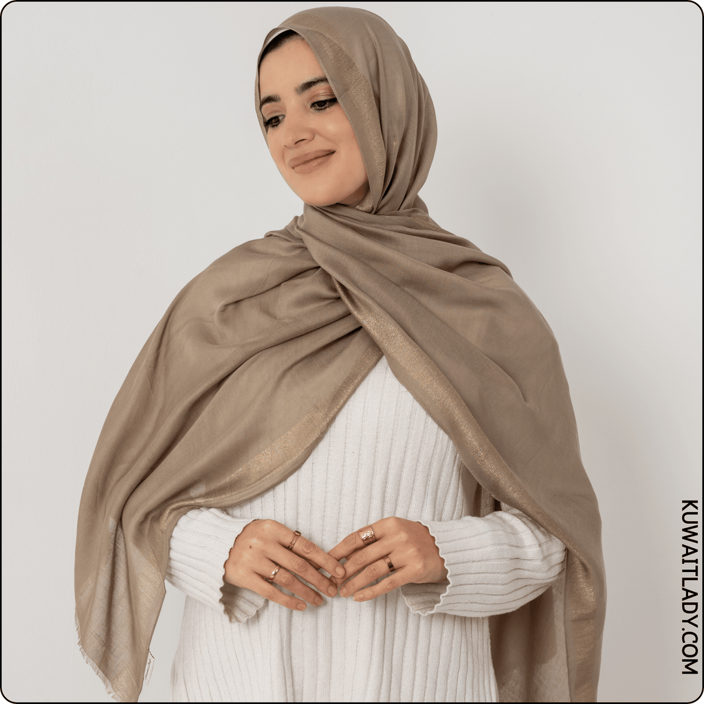 وشاح كتان لامع