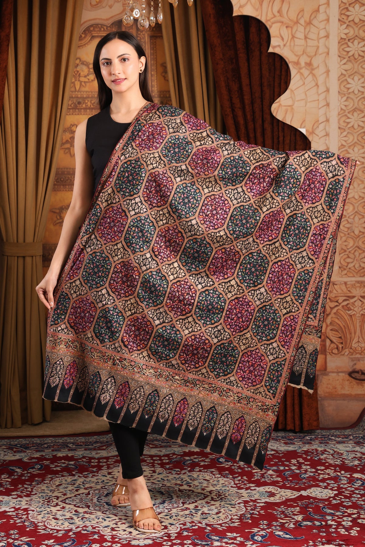 Hand Embroidered Kashmiri Pashmina Shawl