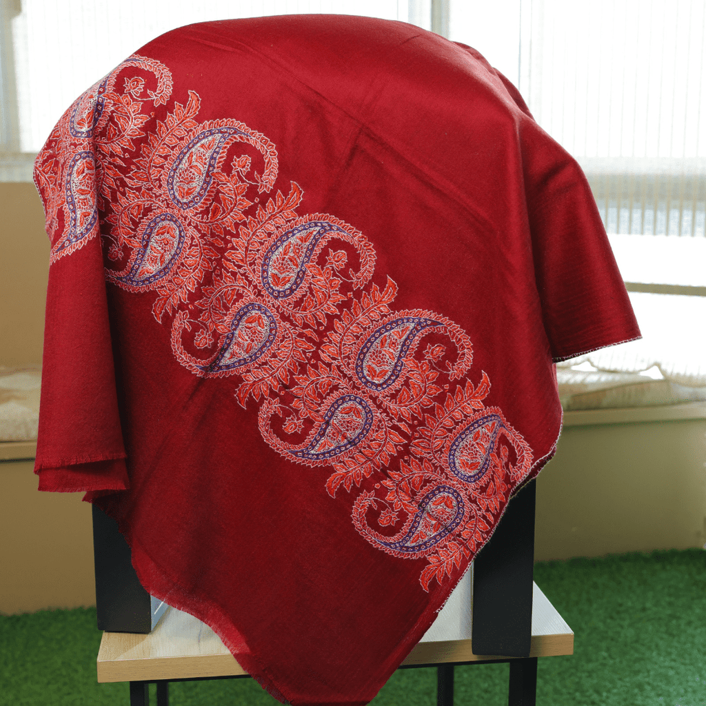 Handcrafted Paisley Border Shawl