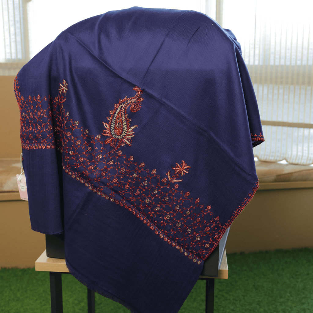 Handcrafted Paisley Border Shawl