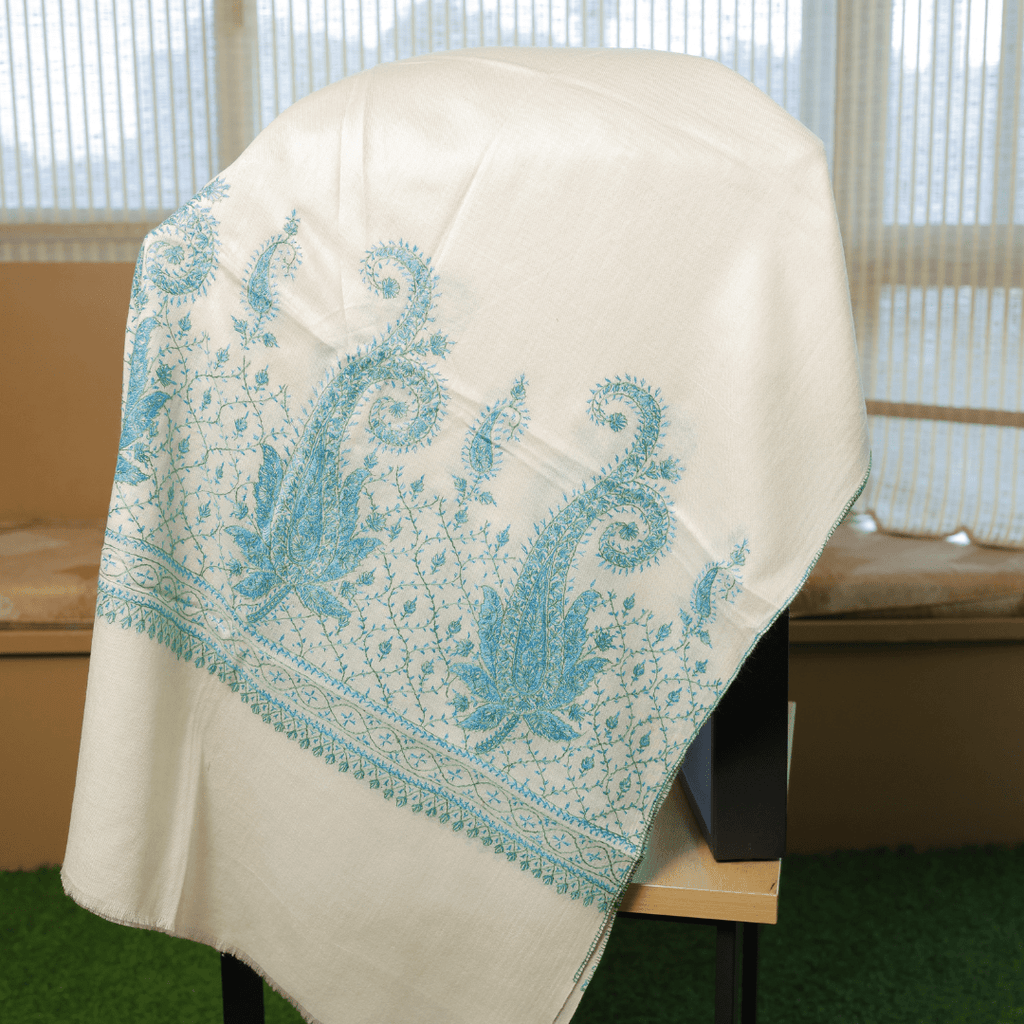 Handcrafted Paisley Border Shawl