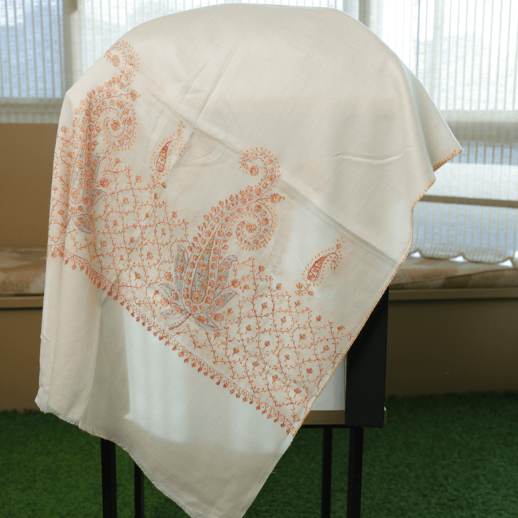 Handcrafted Paisley Border Shawl