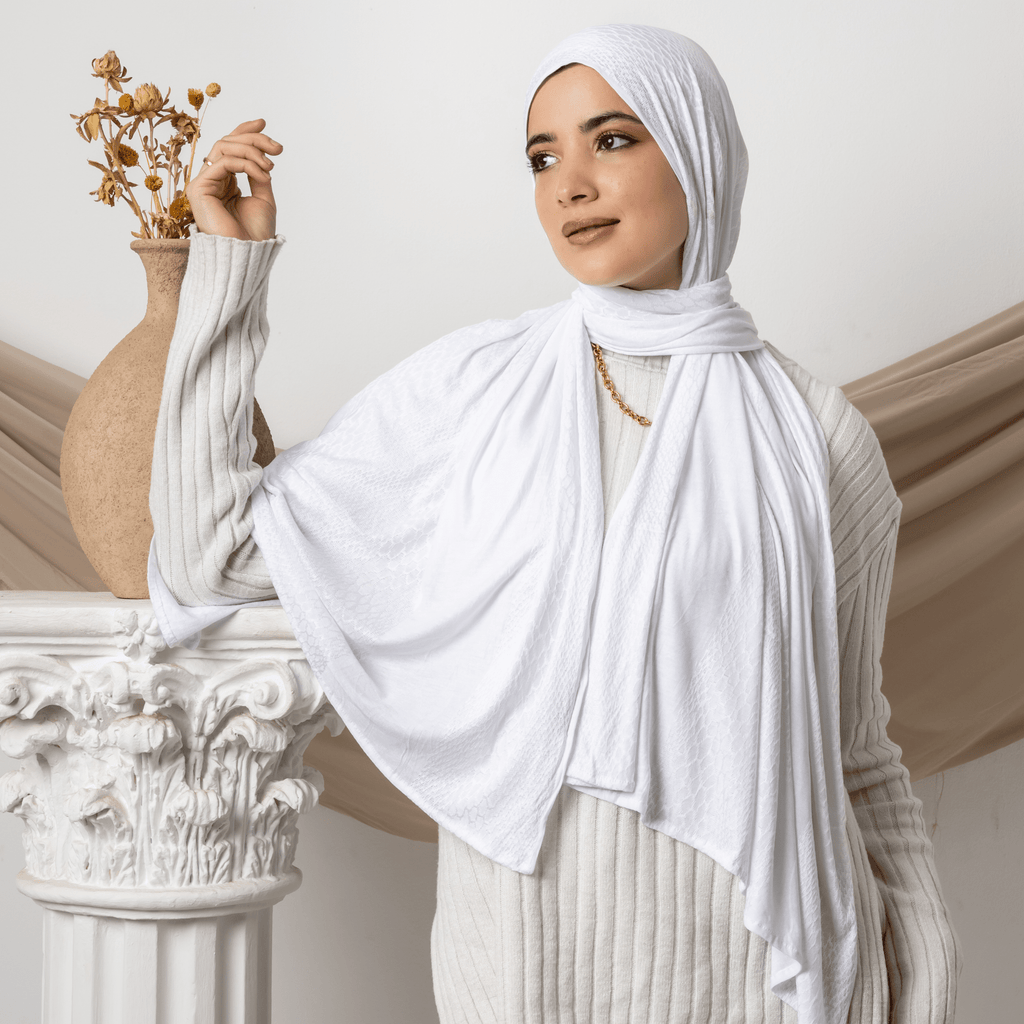 وشاح "هابنينغ" من قطن الجاكار