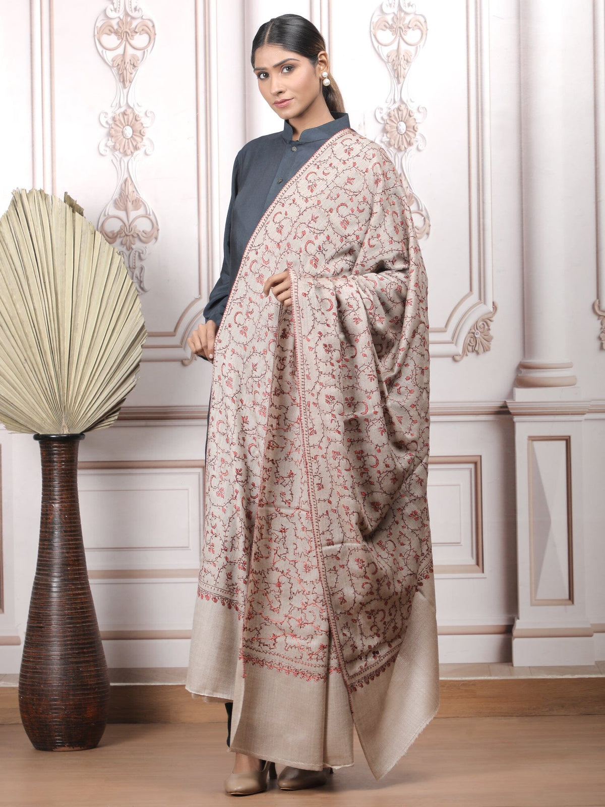 Jaalidar Shawl