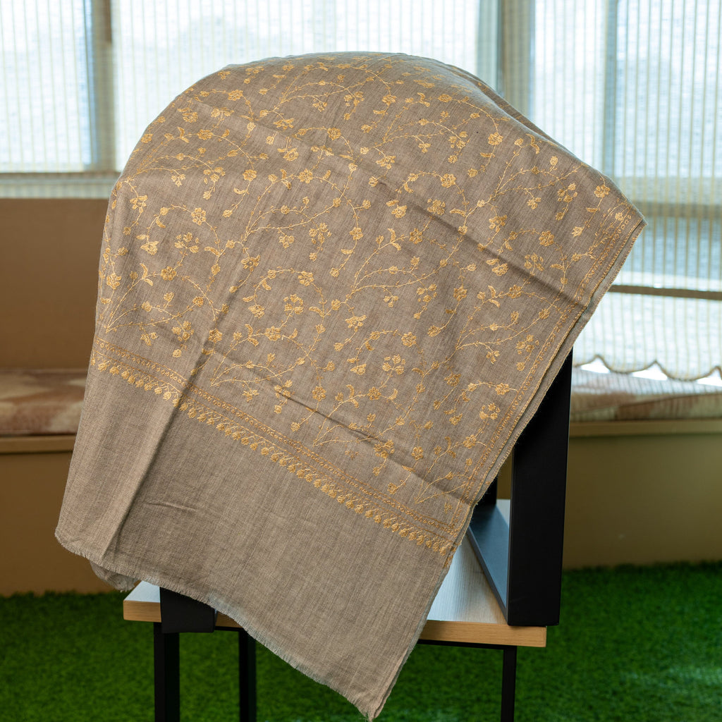 Jaalidar Shawl