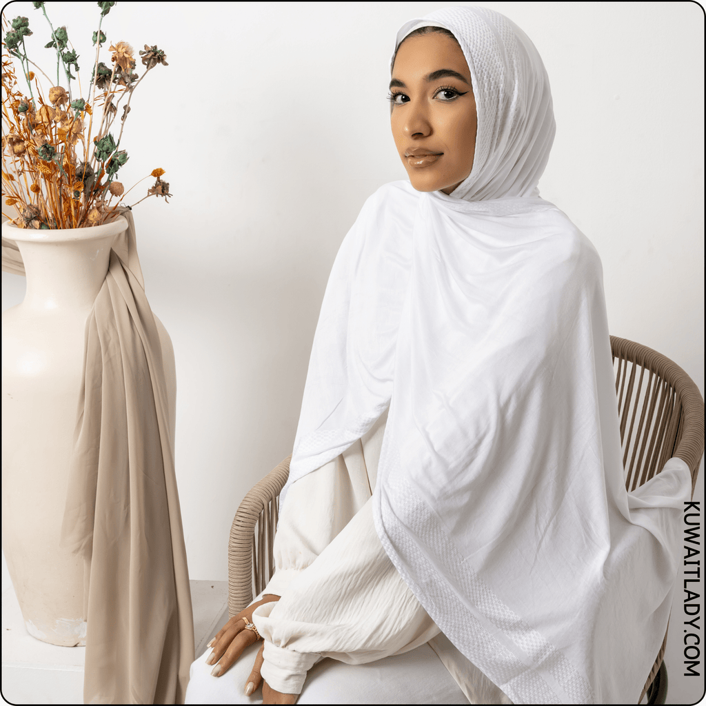 وشاح قطني مطاطي بنقشة الجاكار