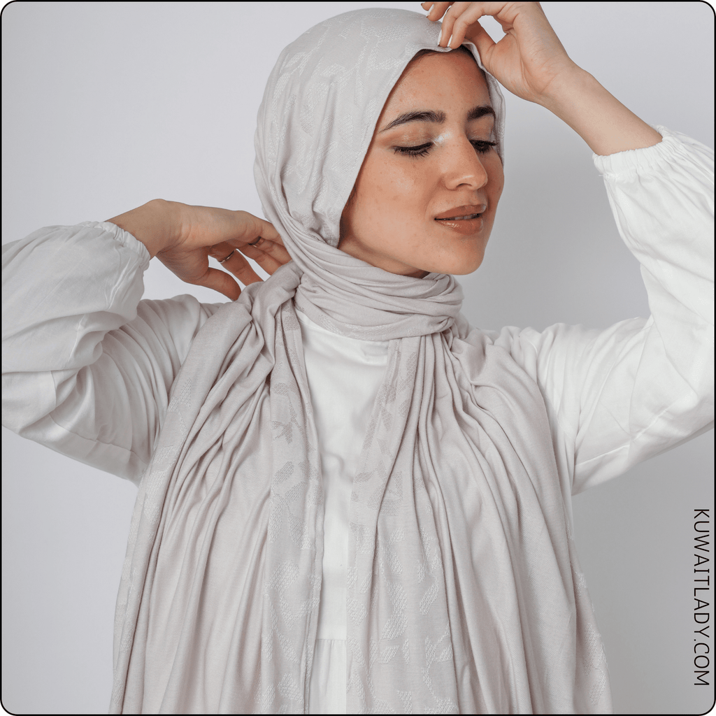 وشاح قطني مطاطي بتصميم أوراق الشجر الأنيق