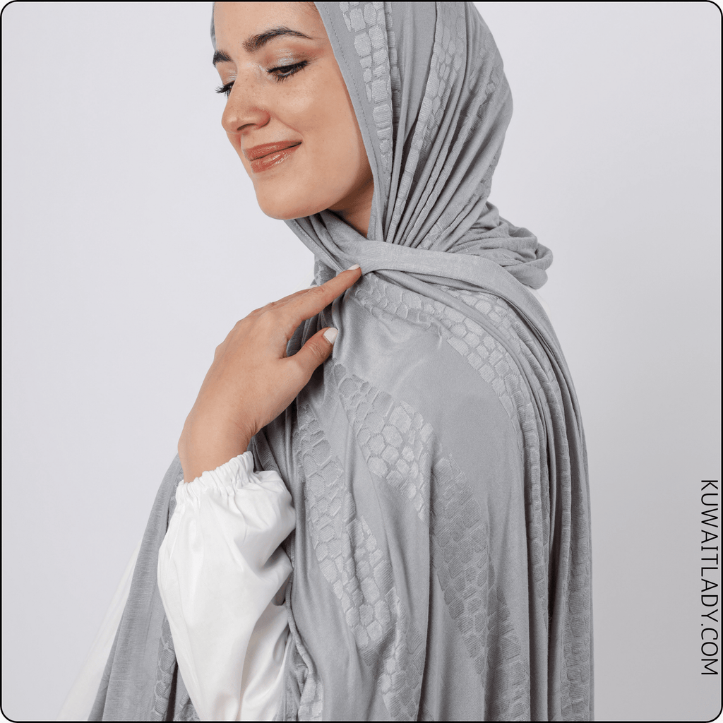 وشاح قطني بنقشة فراء النمر