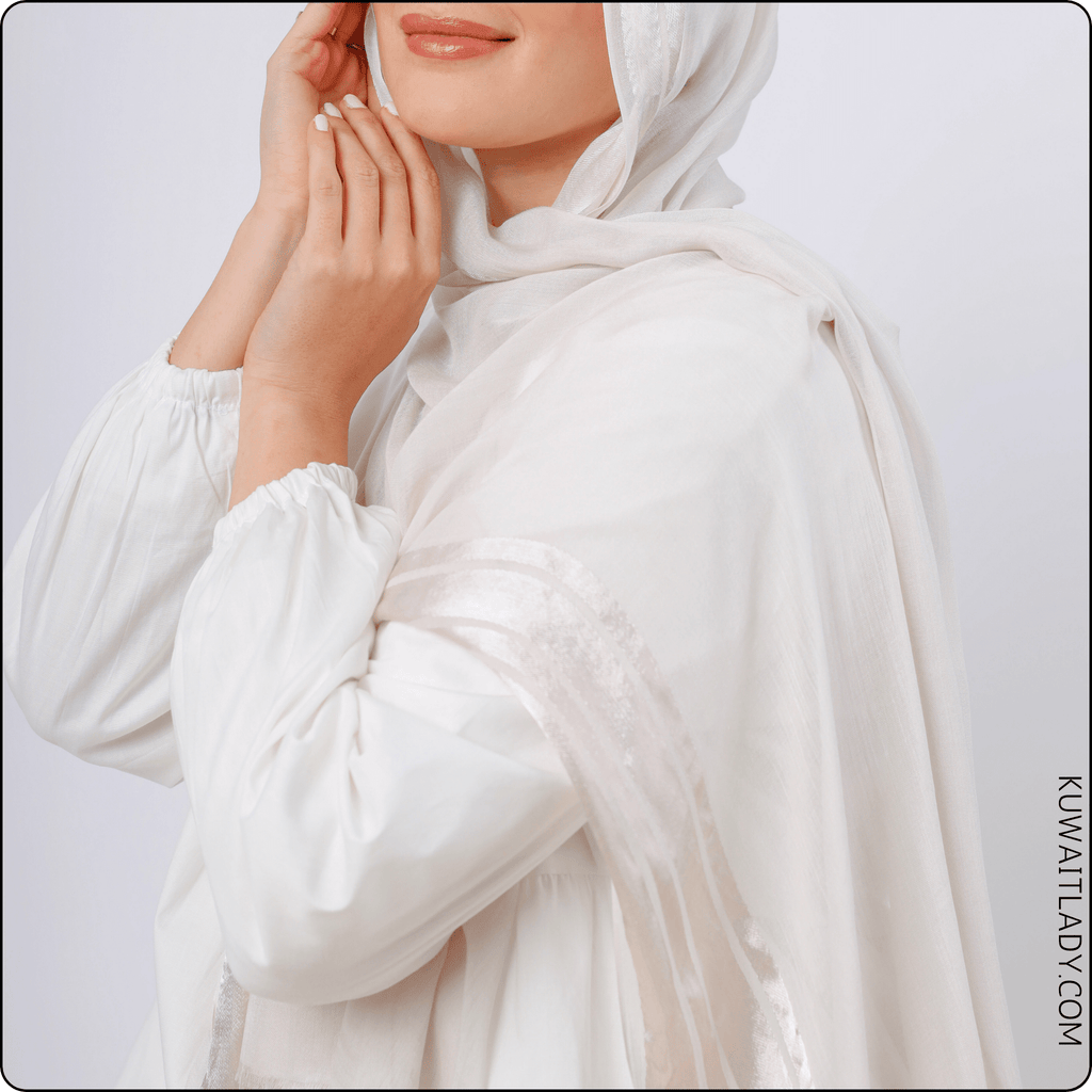 Linen Satin Edge Elegance