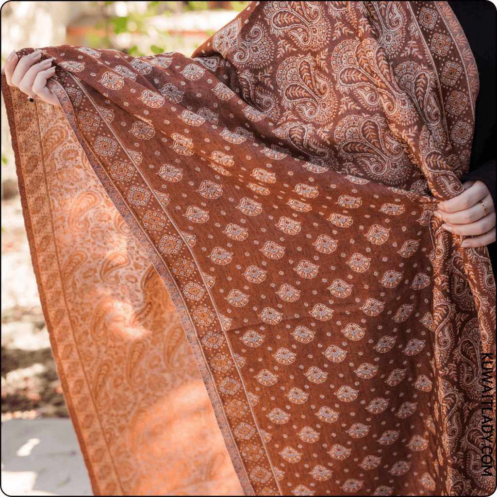 Polka Elegance Wrap