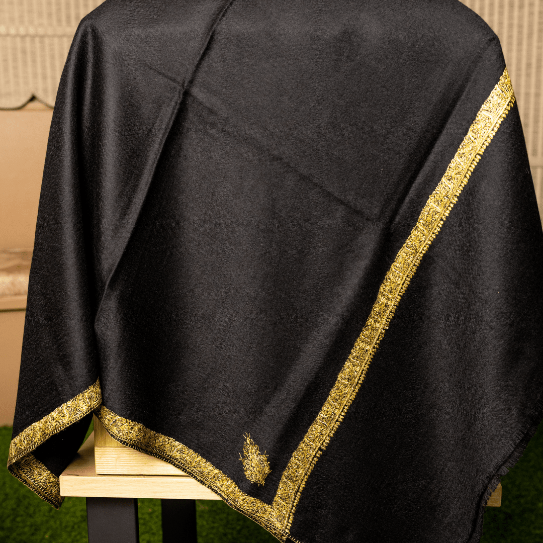 Hashiyadar Embroidery Shawl