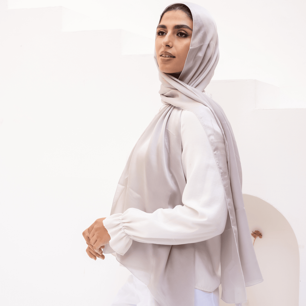 وشاح ساتان فاخر