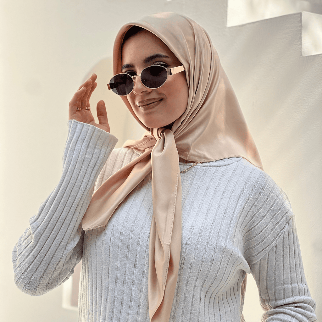 حجاب توربان مربع من الساتان