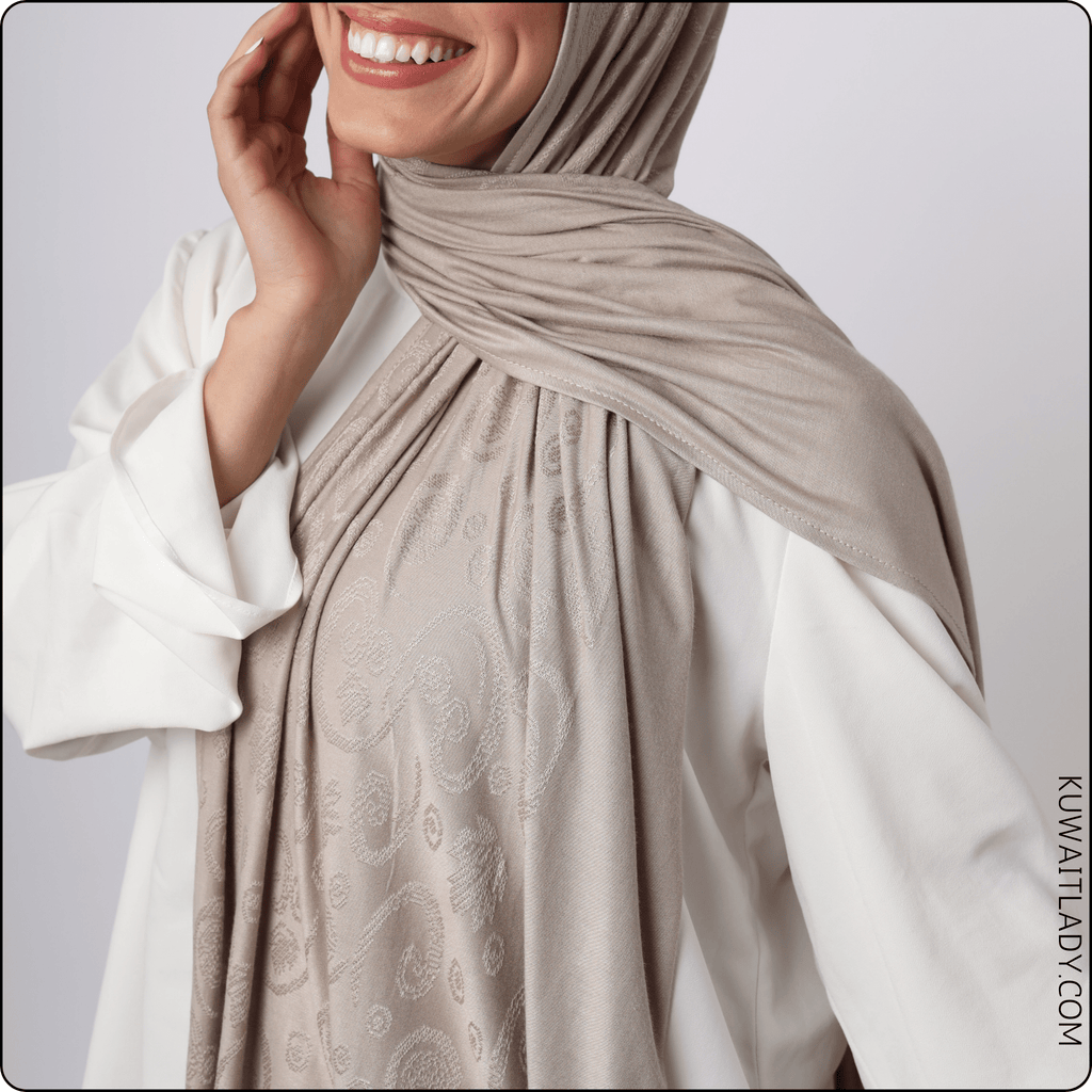 وشاح قطني بنقشة الجاكار "سيمفونية الربيع"