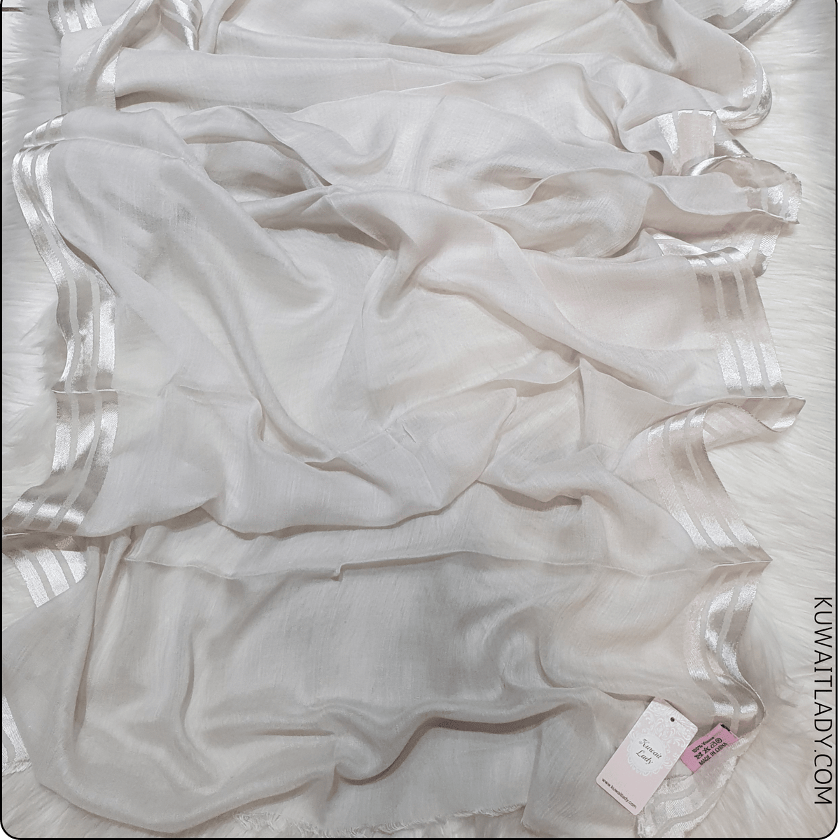 Three Satin Lines Linen Scarf