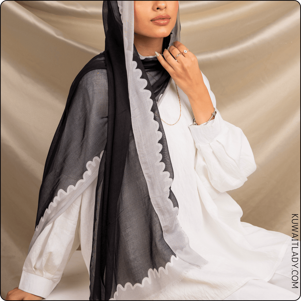 وشاح كتان بنقشة الزجزاج
